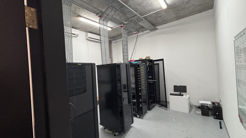 To Let commercial Property for Rent in Northgate Island Western Cape